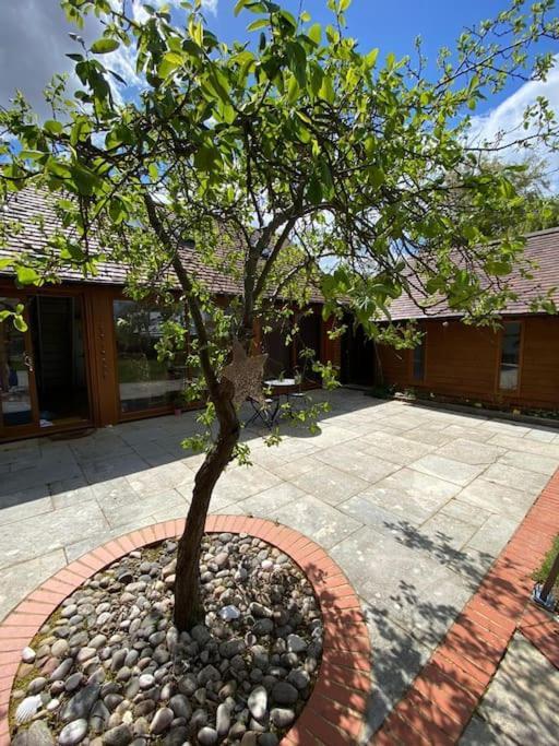 The Retreat, A Relaxing Getaway For Couples Hambrook